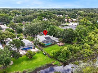16804 Windsor Park Dr, Lutz, FL 33549