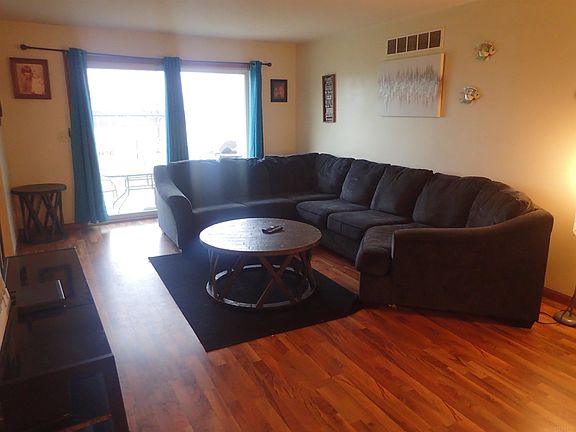 4th image of 1221 Abbington Ct