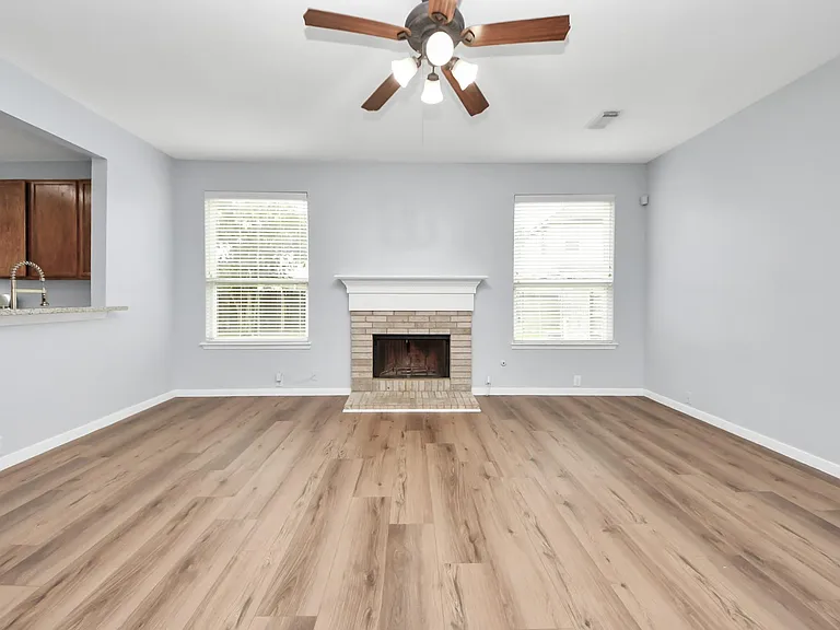 9002 Sundown Dr — Photo 26