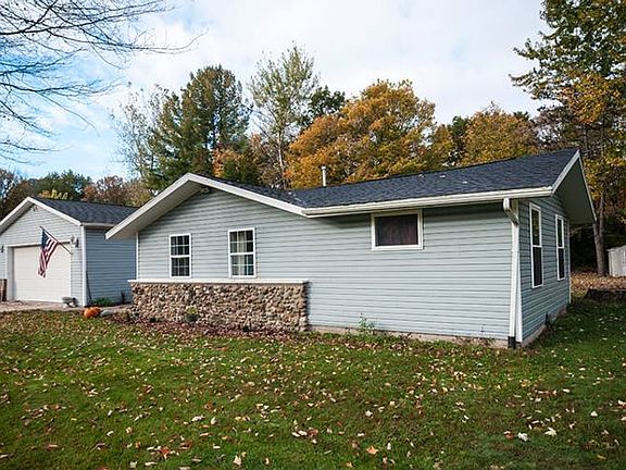 Located in the Dow High, Jefferson and Carpenter School District, this home built in 1957 features 1,080 square feet and has city water and septic.
