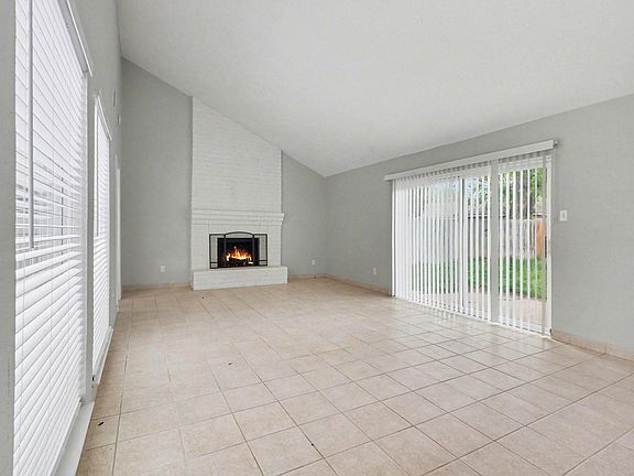 5th image of 22206 Fincastle Dr