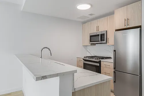 1516 Park Ave #5C Photo 1