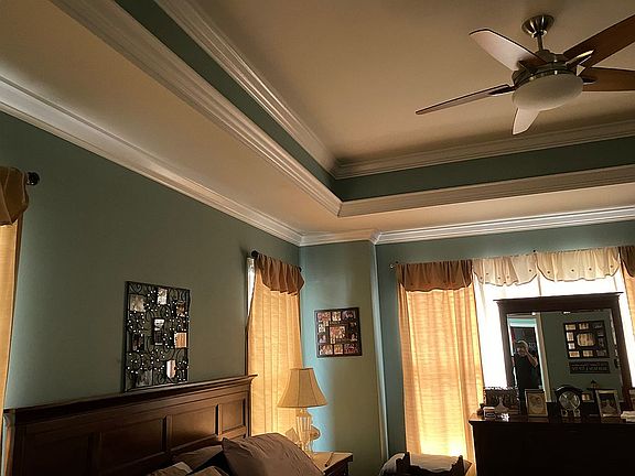 4th image of 18532 Rose Ct