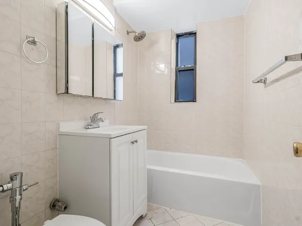 100-11 67th Road image 22 of 28