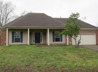 5843 Brice Cv S, Olive Branch, MS 38654