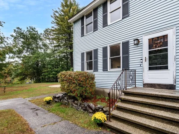 6A Walton Circle, Londonderry, NH 03053