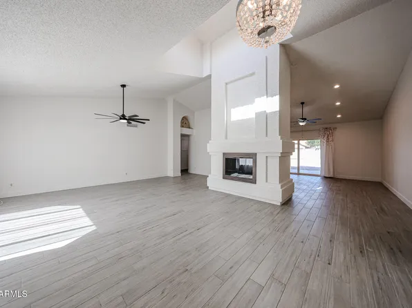 10572 E Bella Vista Drive, Scottsdale, AZ 85258