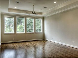 6411 Belmont St, Houston, TX 77005