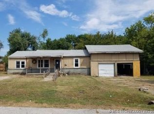 6121 W 40th St, Tulsa, OK 74107