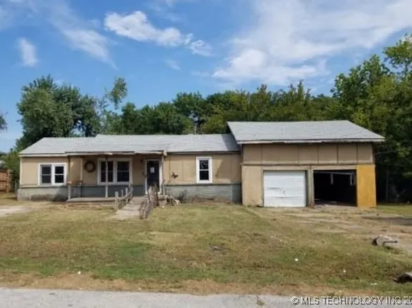 6121 W 40th St, Tulsa, OK 74107