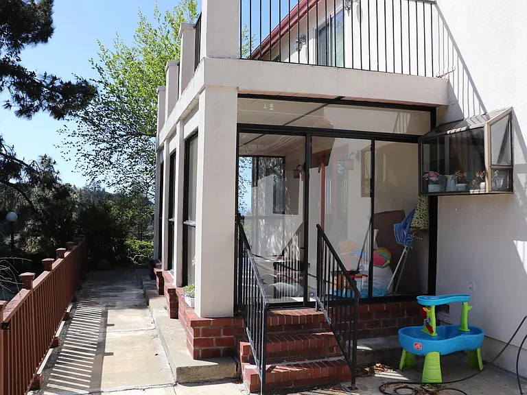 445 Mountain Blvd — Photo 18