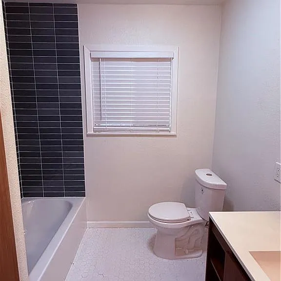 2218 Terrace Dr — Photo 9