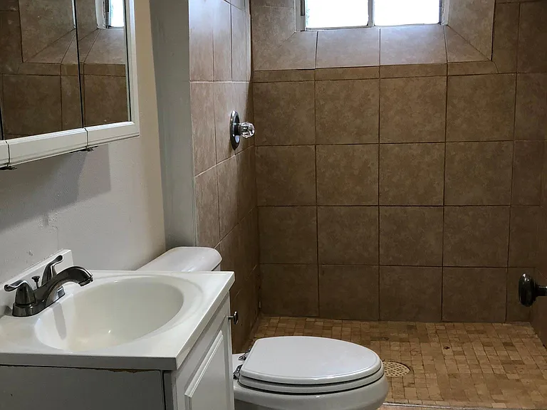 3434 W 29th Ave — Photo 15