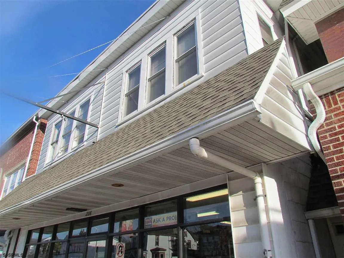 210 Philadelphia Ave photo 1