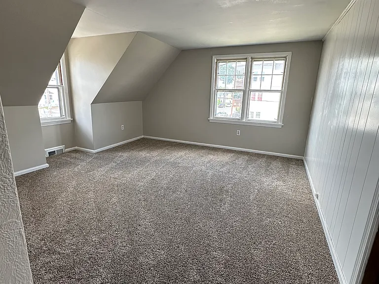 189 Spruce St #2 — Photo 6