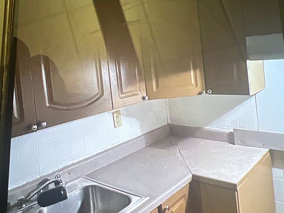 3rd image of 4437 Engleka Ct