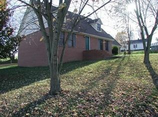 104 Parkview Dr, Columbia, KY 42728
