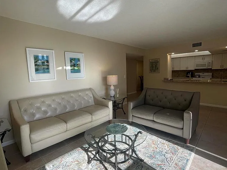 450 Egret Cir #9203 — Photo 9