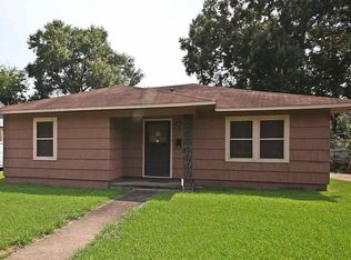 1121 Williams Ave, Port Arthur, TX 77642