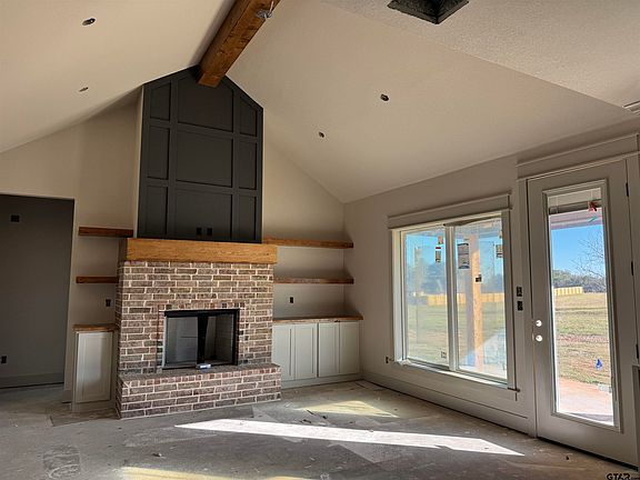 3rd image of 15592 County Road 434