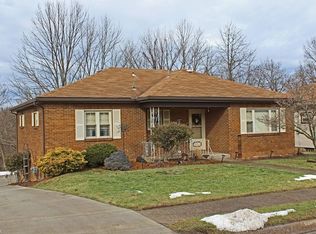 249 N 15th St, Weirton, WV 26062