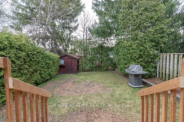 131 Banff Rd — Photo 17