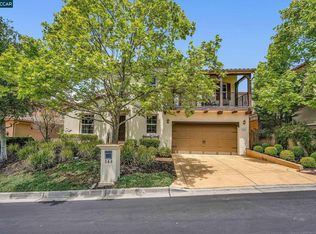 360 Drummond Dr, Hayward, CA 94542