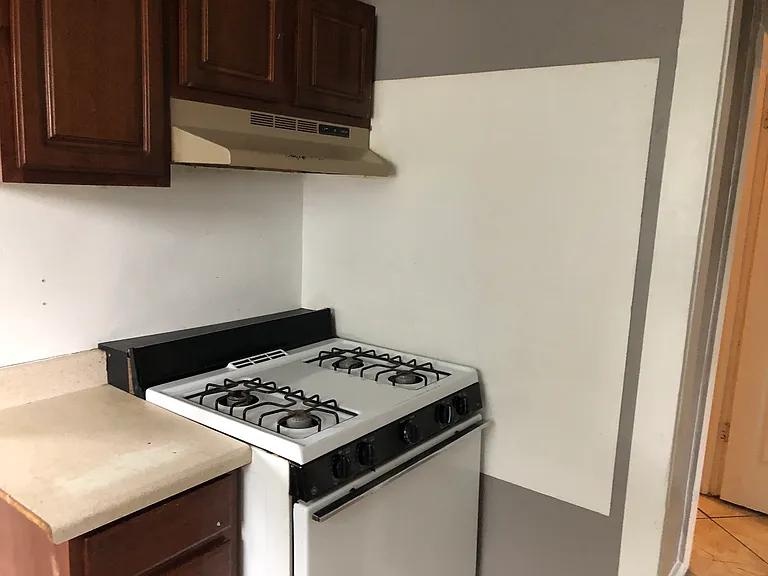 765 Fulton Ave #1 — Photo 5