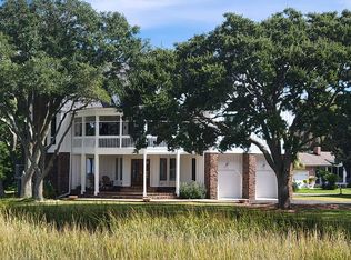 1 Myrtle Blvd, Isle Of Palms, SC 29451