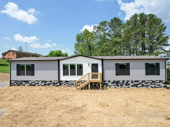 215 Wayland Dr, Bulls Gap, TN 37711