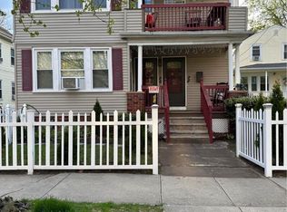 26 Garfield Ave #26, Providence, RI 02908