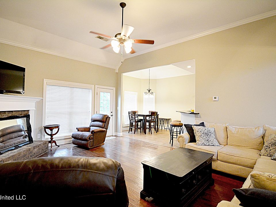 1437 Notting Hill Cv W, Hernando, MS 38632 Zillow
