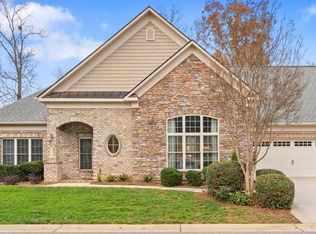 5426 Ggo Dr, Greensboro, NC 27406