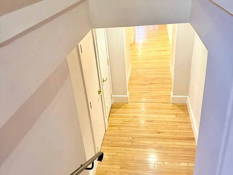 216 Church St — Photo 9