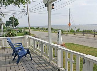 37 Shore Dr, Barrington, RI 02806