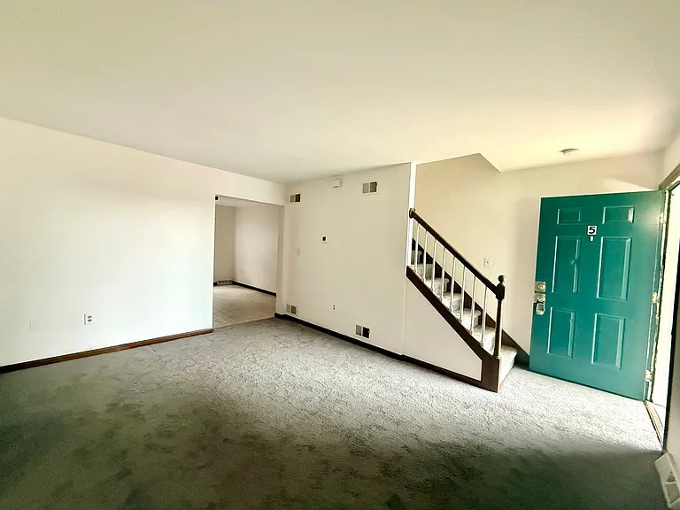239 N Plum St #5 — Photo 9
