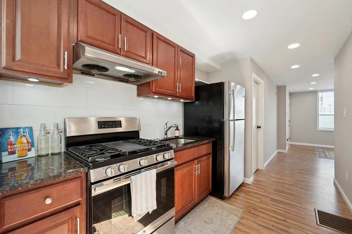 2242 E Allegheny Ave — Photo 1