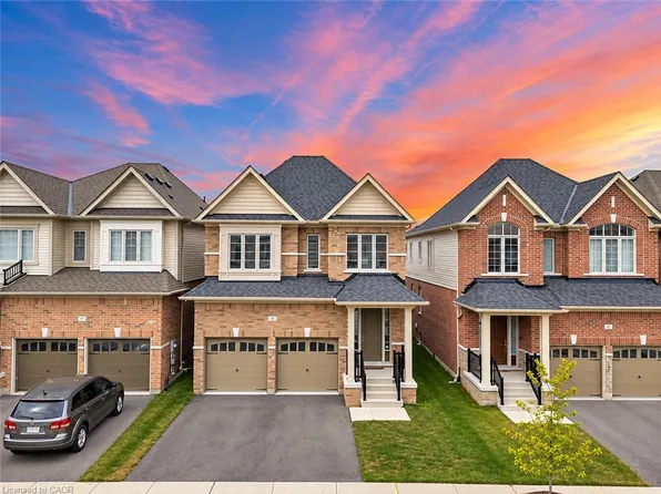 51 Georgina St, Kitchener, ON N2R 0S6