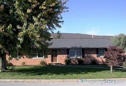 1st image of 2723 Gardner Dr
