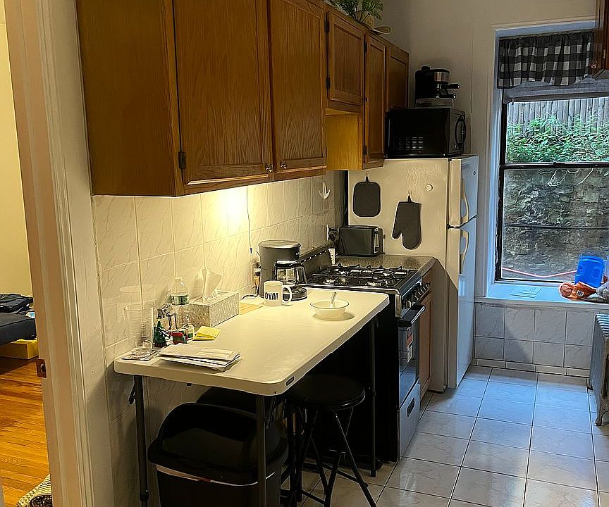 1st image of 345 E 83rd St #2