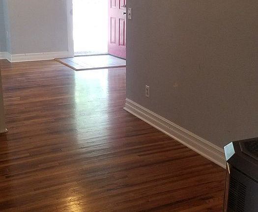 5th image of 2605 W College Ave