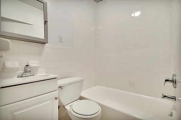 Rented by Compass | media 43