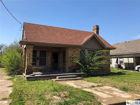 2nd image of 211 N Lutterloh Ave