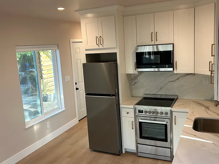 110 Fairview Dr #B — Photo 4