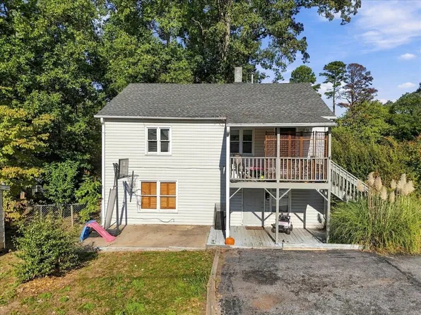 1676 Old Charlotte Rd, Spartanburg, SC 29307