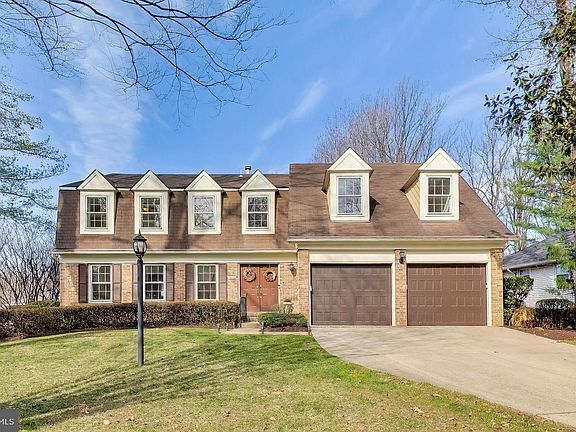 3rd image of 10150 Red Spruce Rd