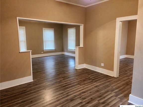 5th image of 706 E Newman St
