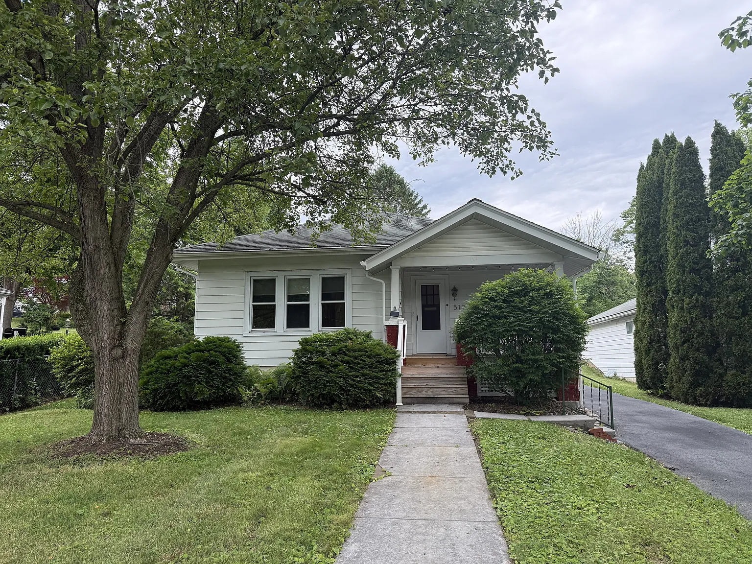 517 East Linn Street - 1 — Photo 1