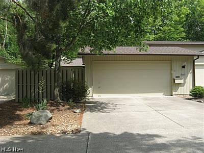 1st image of 19707 Dell Dr #7020