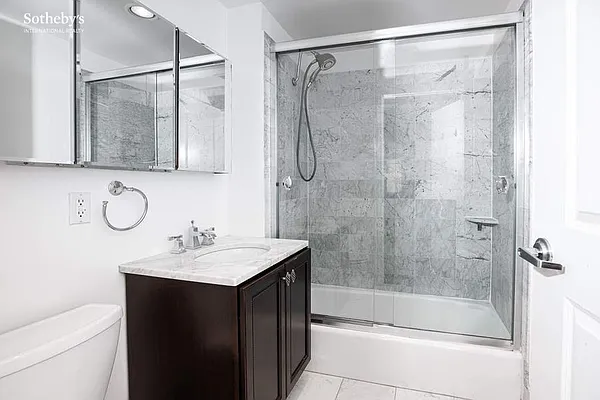 Sold by Sotheby's International Realty | media 15